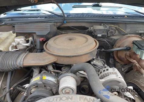 1989 Chevrolet Gmt-400 C1500 from USA, damaged, VIN 1GCDC14K5KE179412